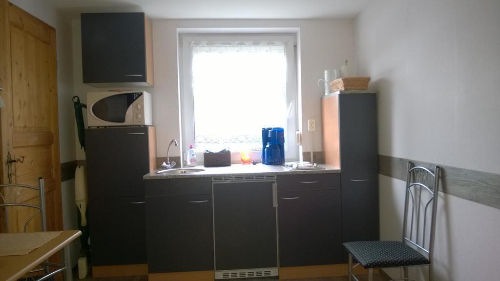 Ferienwohnung Witzig Inh Rita Weitmann انغلهيم ام رين الغرفة الصورة